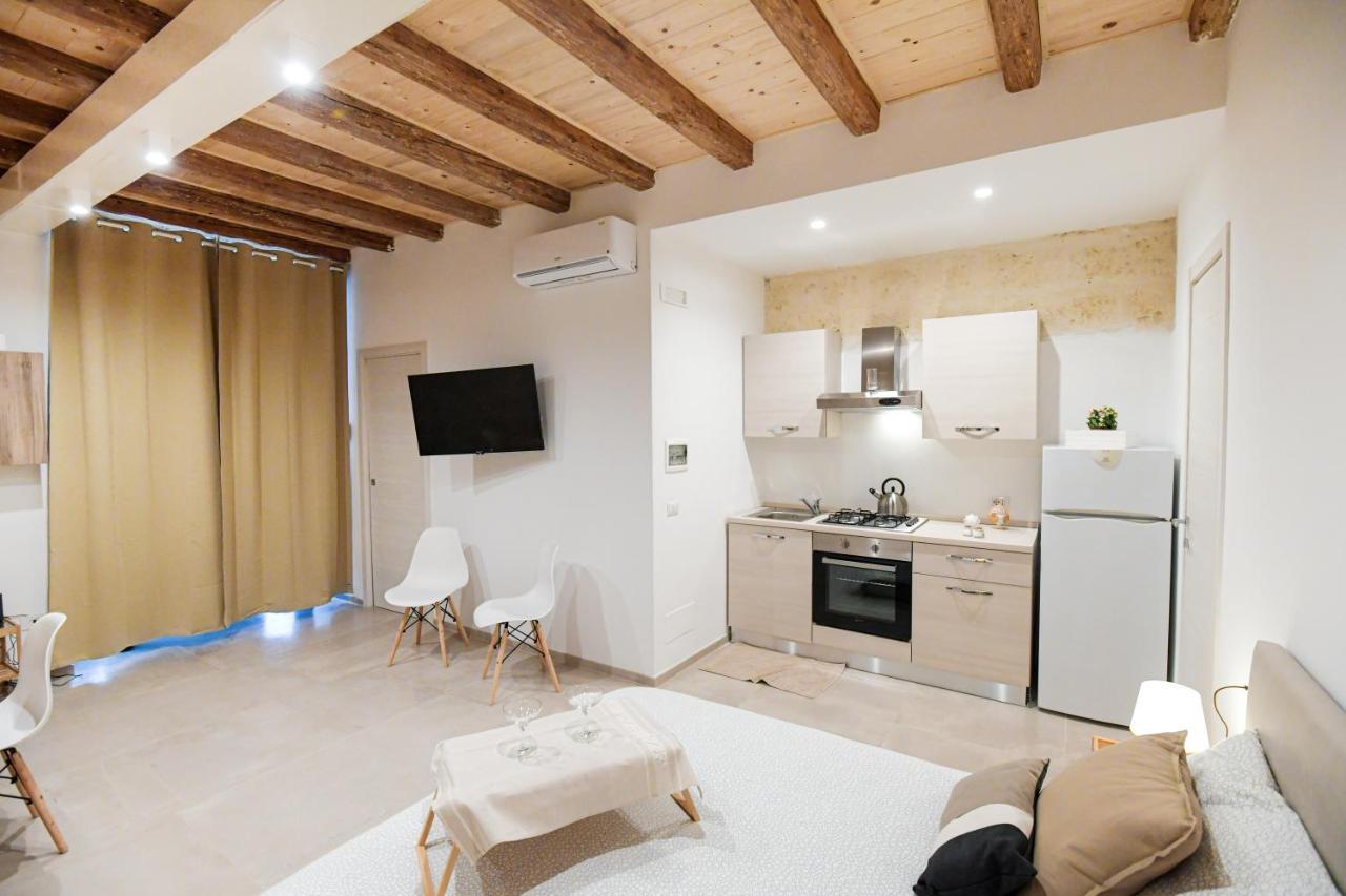 Bari City Center- Timesrl Apartments בארי מראה חיצוני תמונה